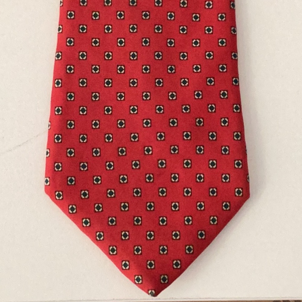 All silk Chaps Ralph Lauren tie